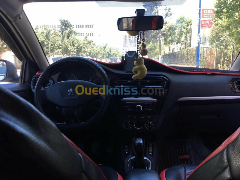 Peugeot 301 2016 Allure 14