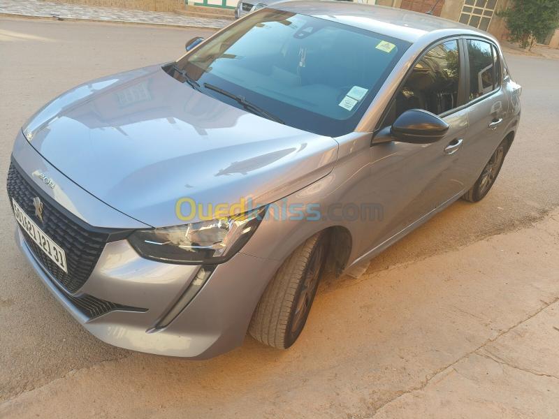 Peugeot 208 2021 Allure 8