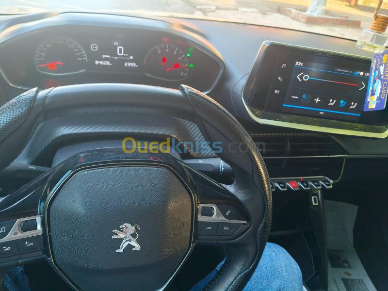 Peugeot 208 2021 Allure 9