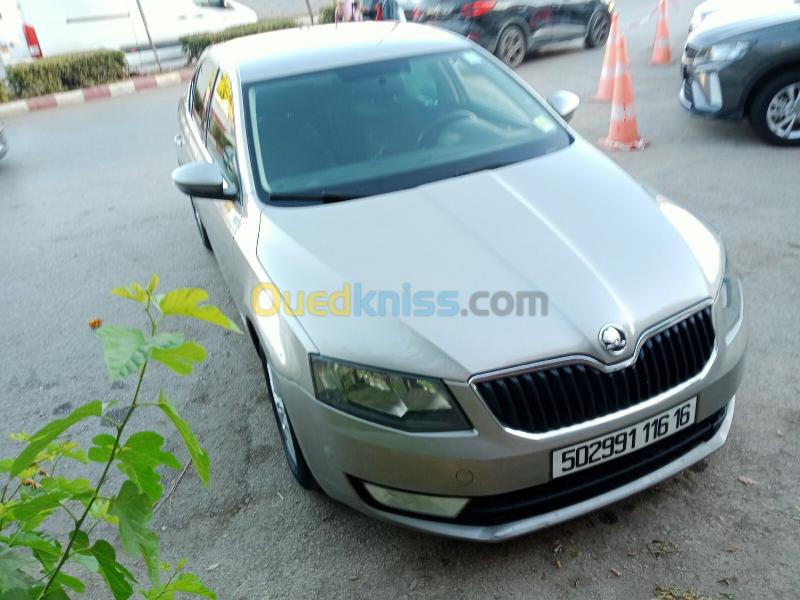 Skoda Octavia 2016 Ambiente 12