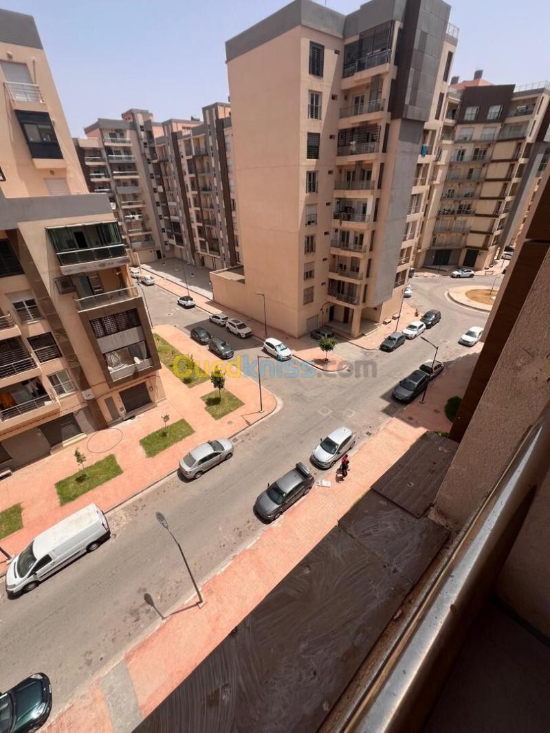 Location Appartement F4 Oran Oran 45