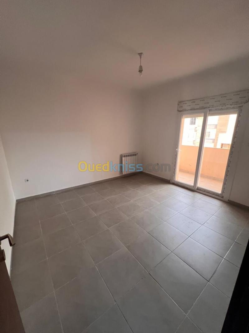 Location Appartement F4 Oran Oran 33