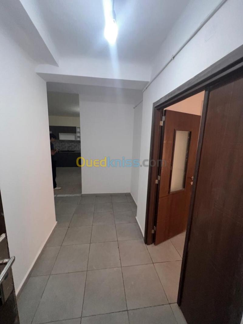 Location Appartement F4 Oran Oran 7