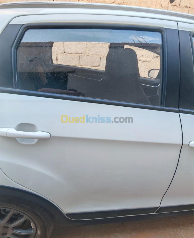 Geely GX3 PRO  2025 Geely Livan X3 pro 3