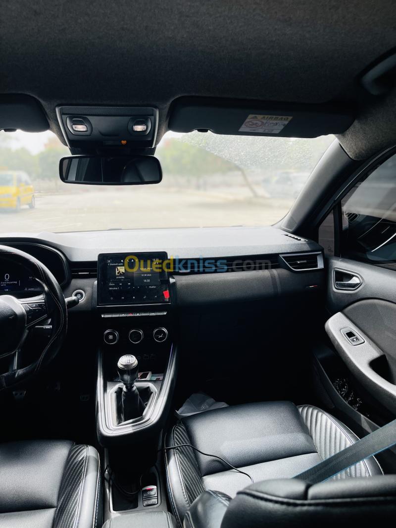 Renault Clio 5  2024  4