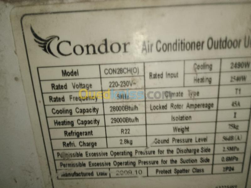Deux Climatiseurs à cassette Condor avec deux unités extérieurs 5