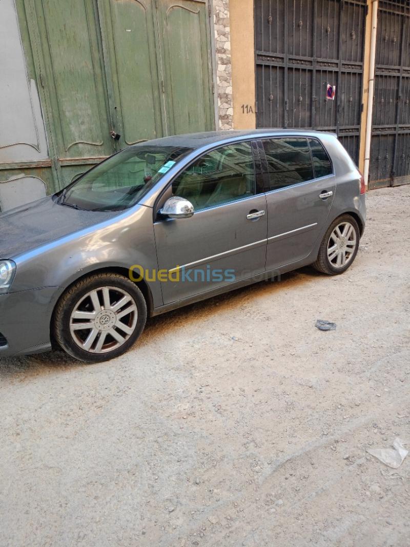 Volkswagen Golf 5 2007 R32 2