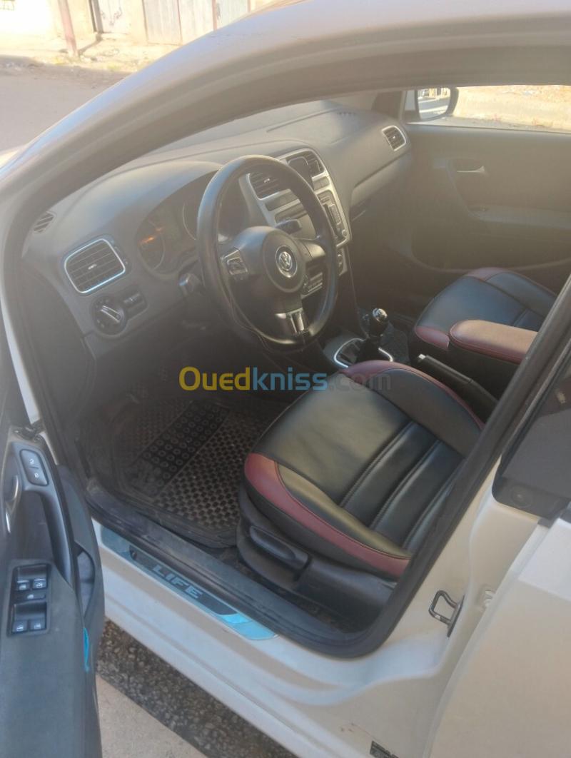 Volkswagen Polo 2013 Life 13