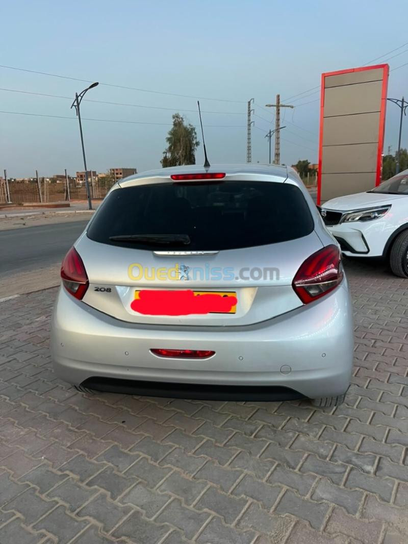 Peugeot 208 2016 Allure Facelift 6