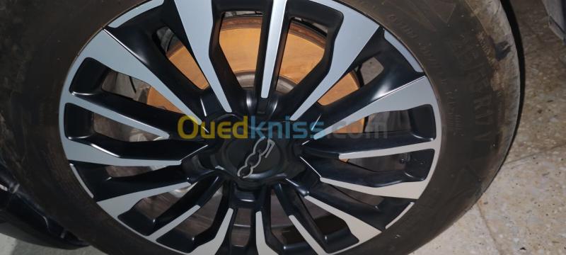 Fiat 500x 2024  16