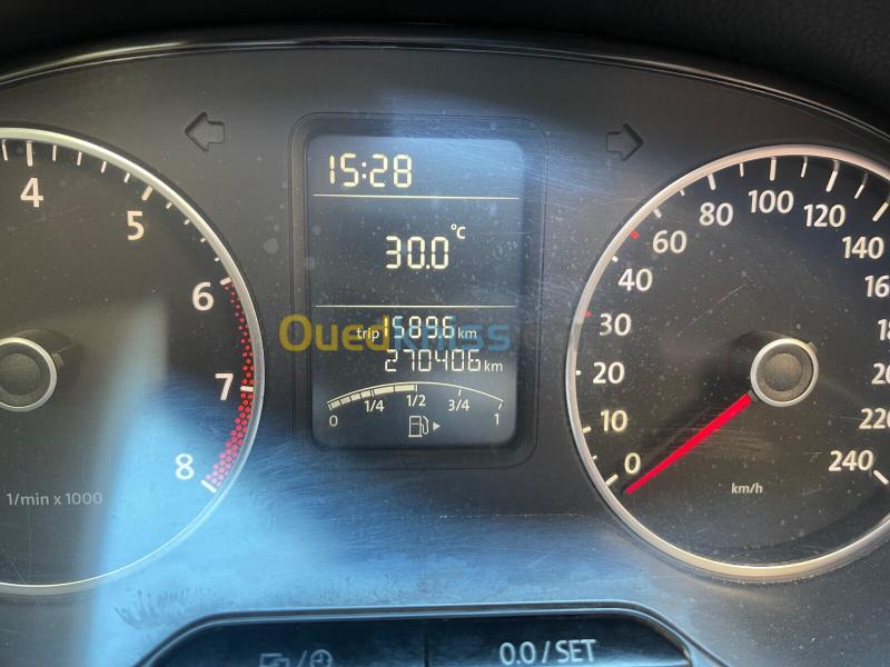 Volkswagen Polo 2014 Life 5