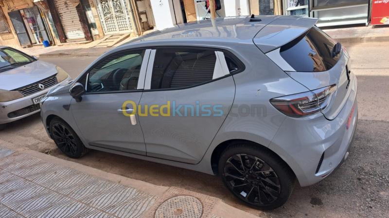 Renault Clio 5  2026 Esprit Alpine 3