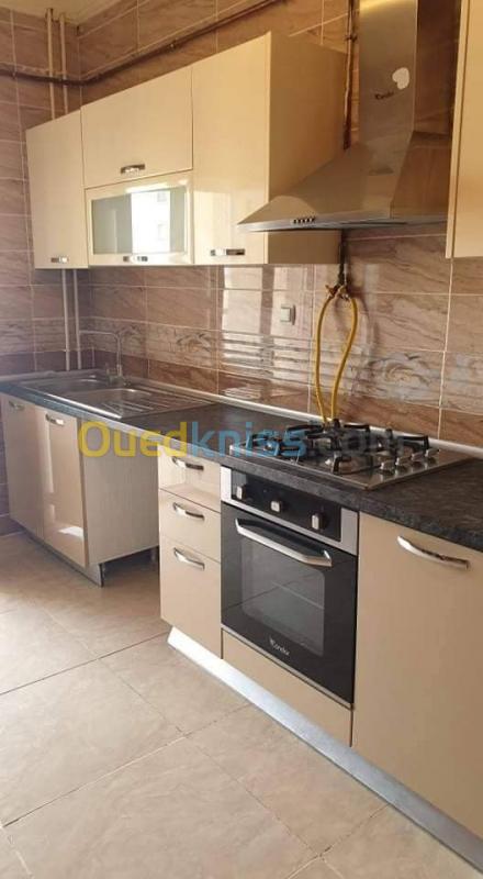  Location Appartement F3 Tipaza Bou ismail