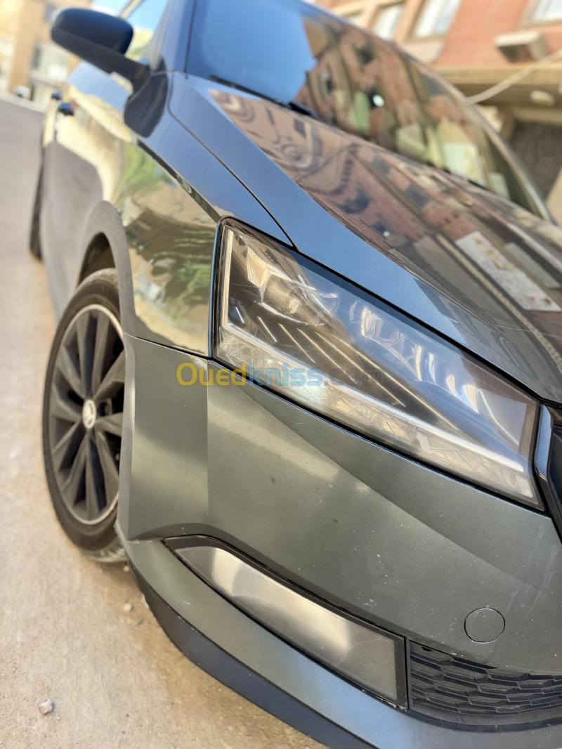 Skoda Fabia 2020 Monte Carlo 4