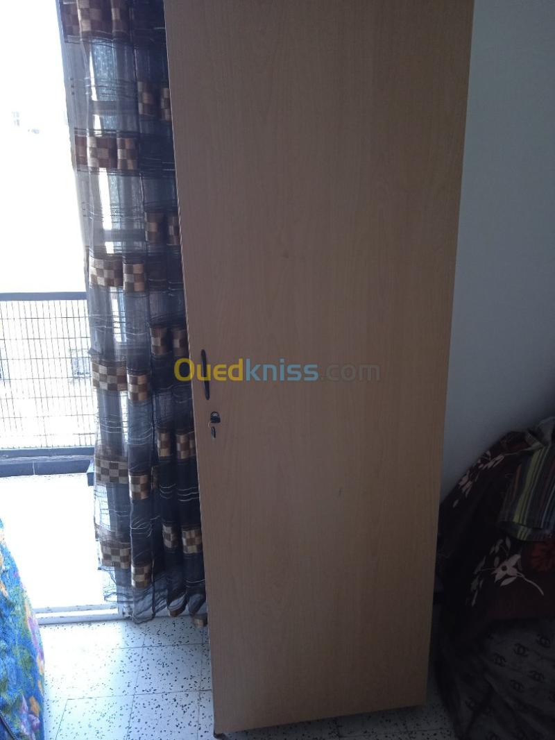 Armoire une porte Oran Algérie