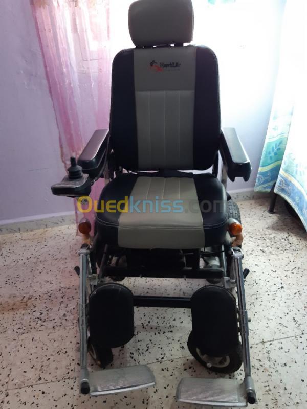  Chaise roulante électrique 