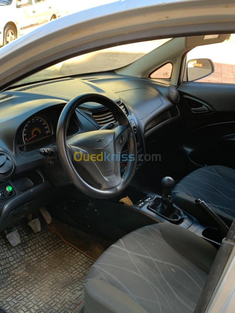 Chevrolet Sail 5 portes 2014 Sail 5 portes 11