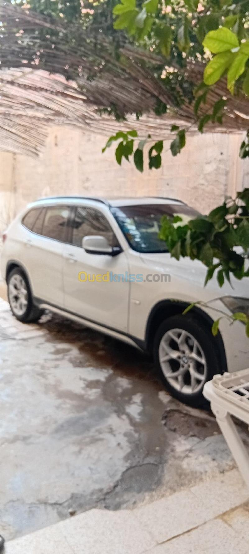 BMW X1 2011  2