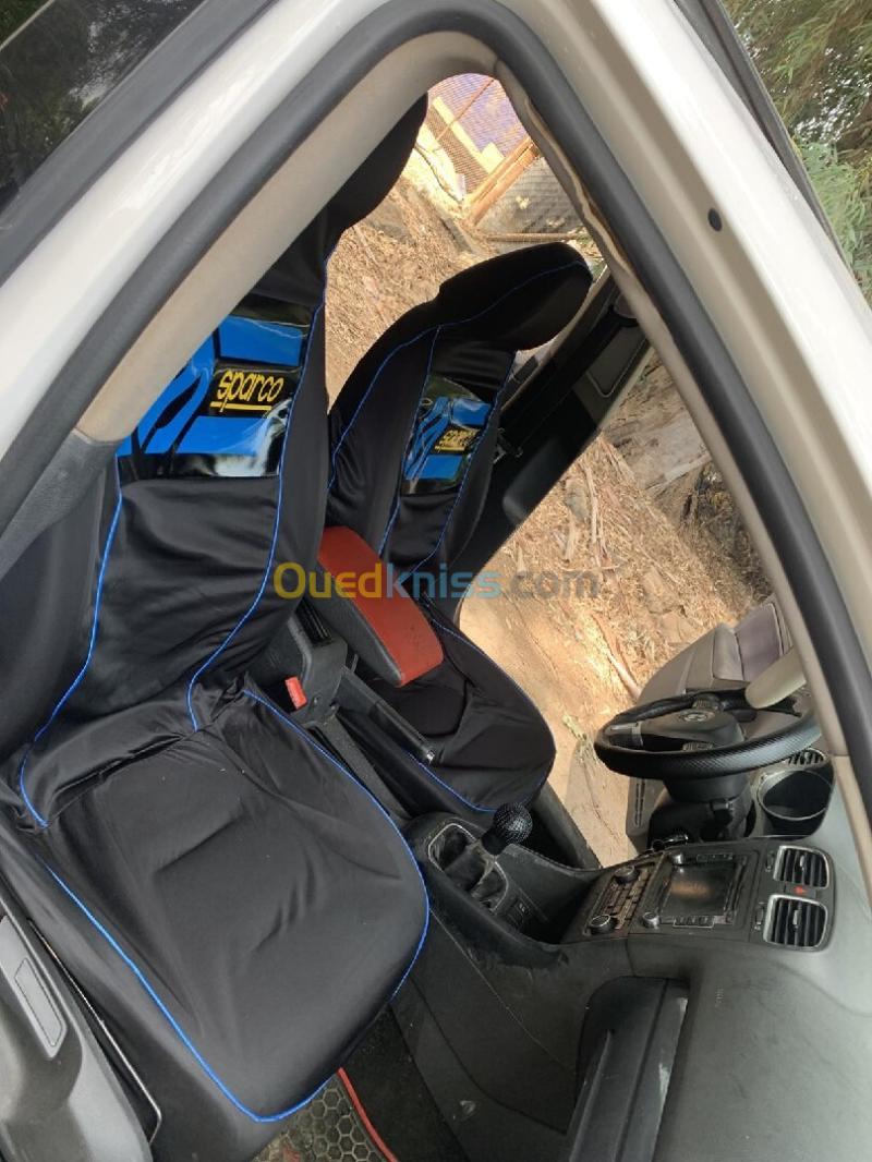 Volkswagen Golf 6 2012 Carat 6