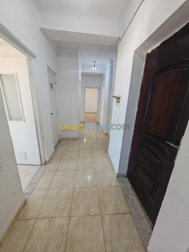 Location Appartement F3 Alger Ain naadja 7