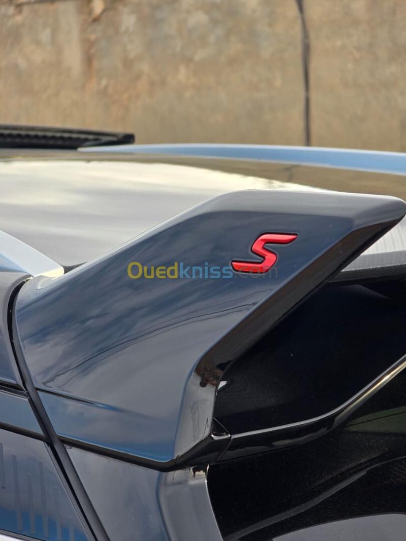 Geely Coolray 2024 Sport 8