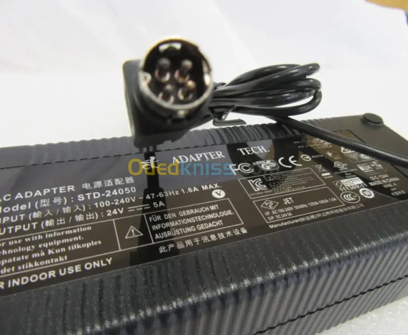 Chargeur Original 4 broches STD-24050 (wacom 24) 100-240V 47-63Hz 1,6 A max. Sortie 24V 5A