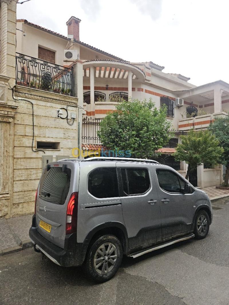 Peugeot Rifter 2023 Allure 8