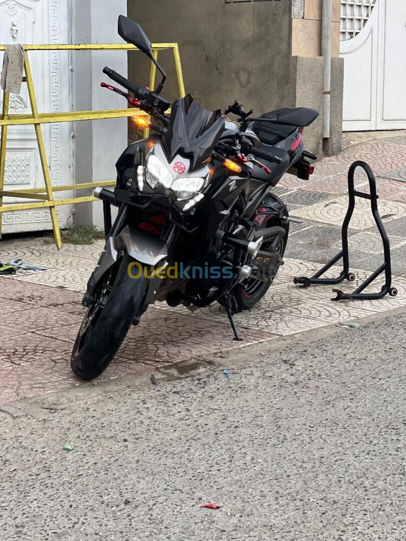 Kawasaki Z900 2023 2