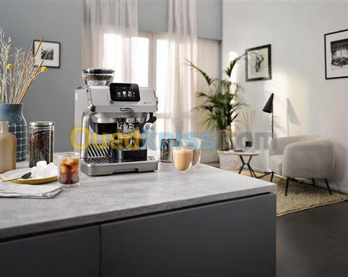 Delonghi Machine a café broyeur barista La Specialista Touch EC9455.M-15 bars- tactile-9 recettes 8