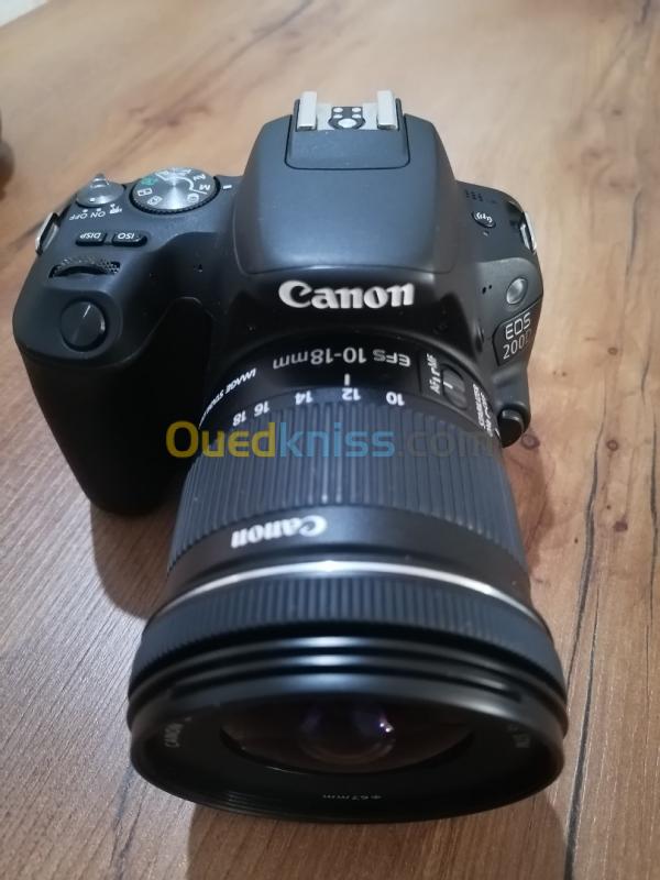  Appareil photo DSLR Canon 200D avec Kit lens 18-55 mm + Lens 50 mm + Lens 10-18 mm