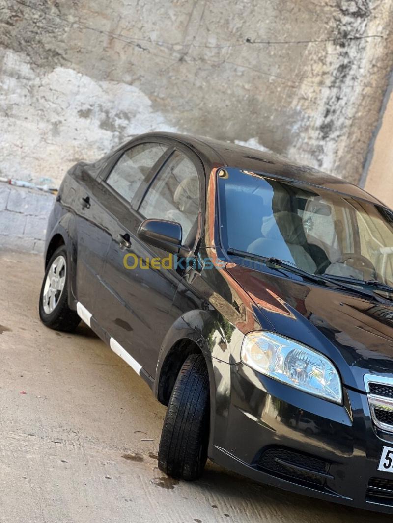 Chevrolet Aveo 4 portes 2010 Aveo 4 portes 4