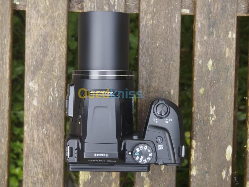 Nikon cooplix B700 4