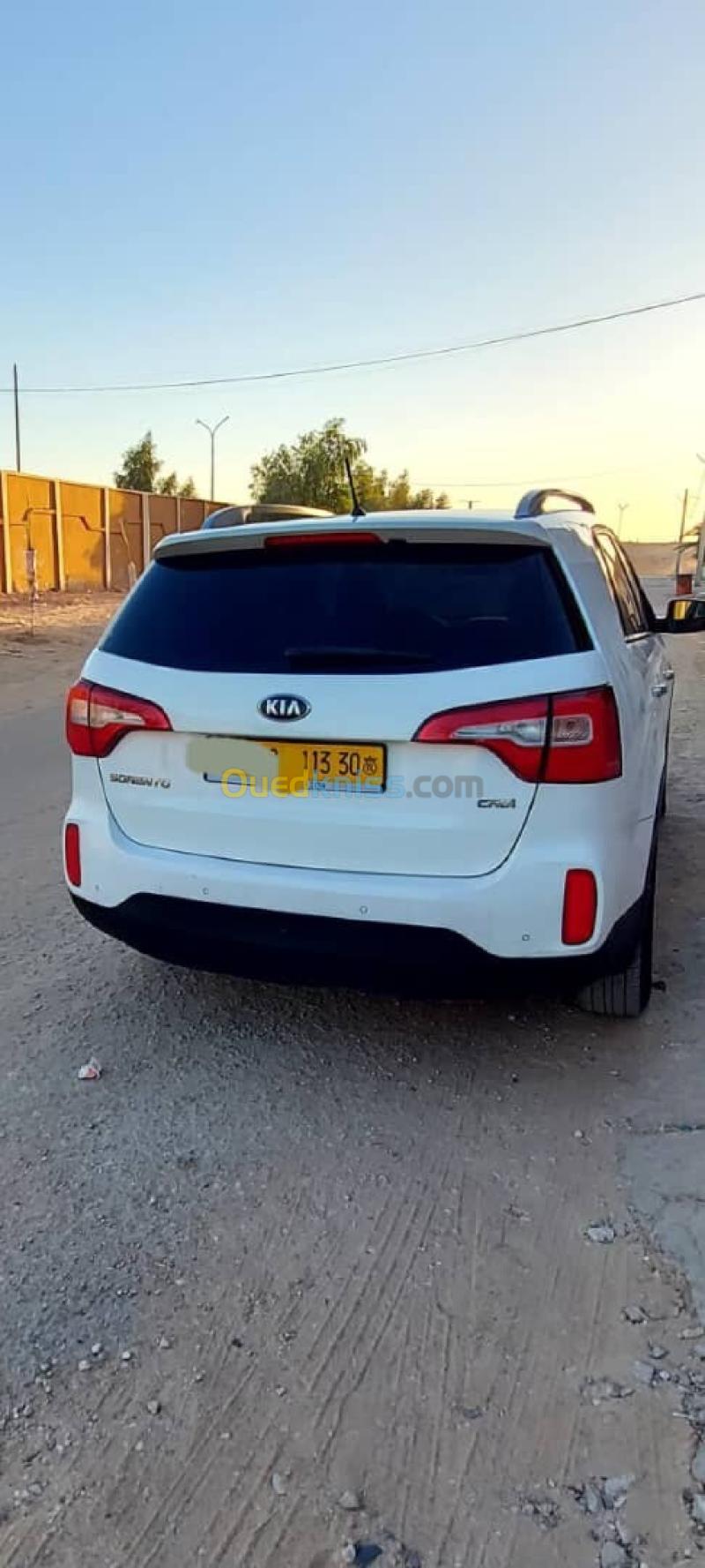 Kia Syrante 2013  6