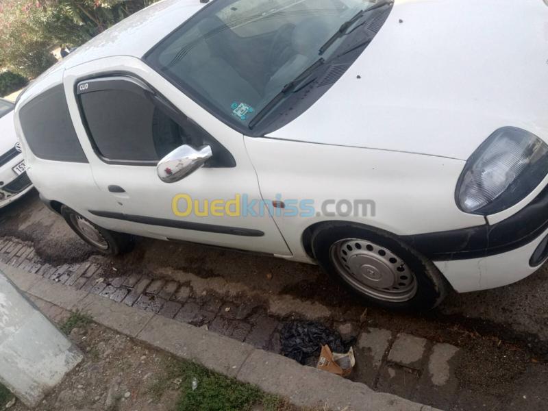 Renault Clio 2 2000 Clio 2 8