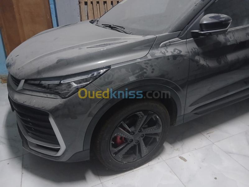 Geely Coolray 2026  9