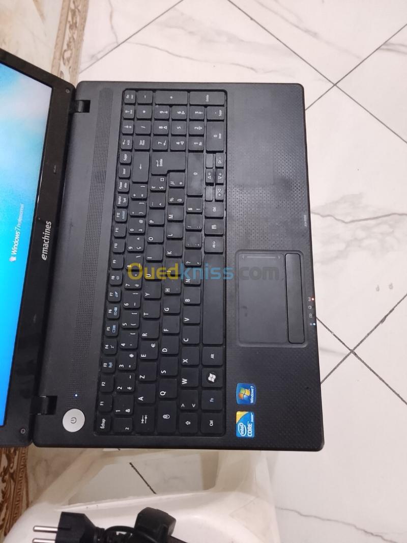 eMachines Laptop à saisir ! Très bon état i3 1ère génération 03 Go RAM +320 Go HDD 5