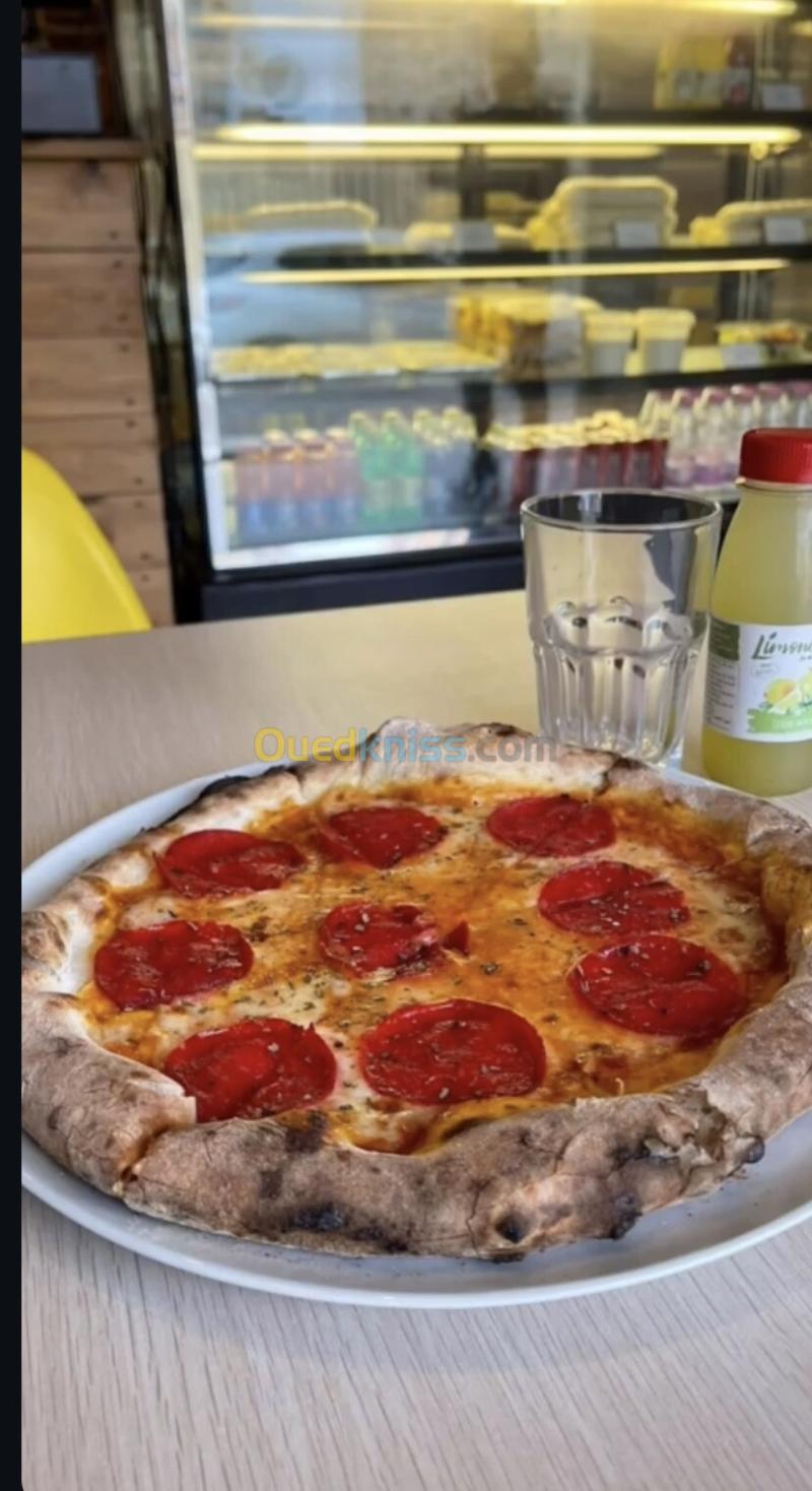Pizzaiolo pizzario 16