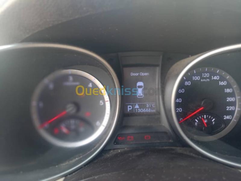 Hyundai SantaFe 2016 Préstige 2