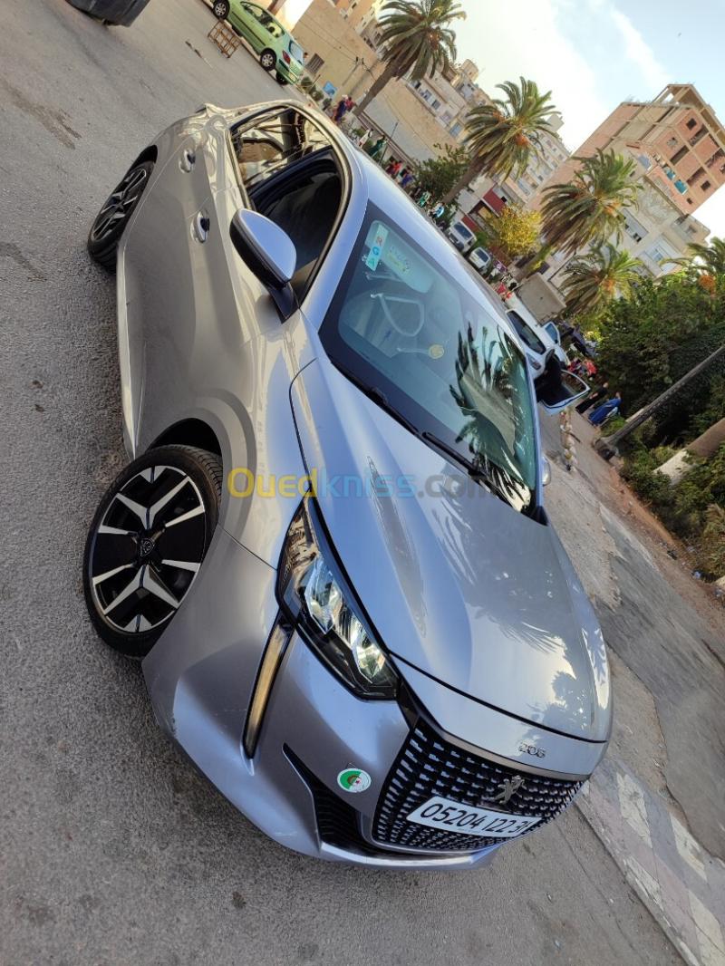 Peugeot 208 2022 Allure