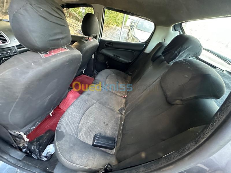 Peugeot 206 Plus 2012 206 Plus 19