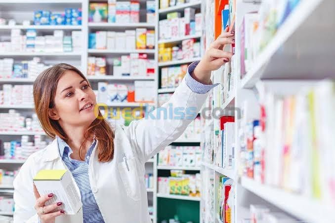  Vendeur en pharmacie avec stage pratique assuré 