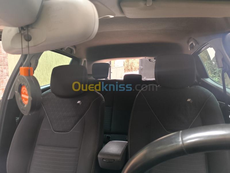 Renault Clio 4 2018 Limited 2 9