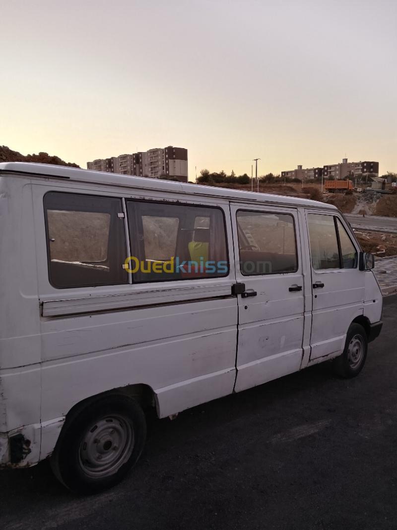 Renault Trafic 1992 Hh 2
