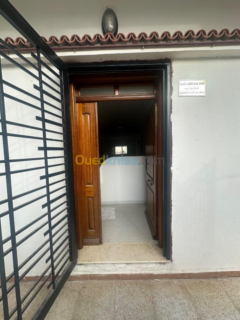 Vente Appartement Niveau de villa F4 Jijel Jijel 2