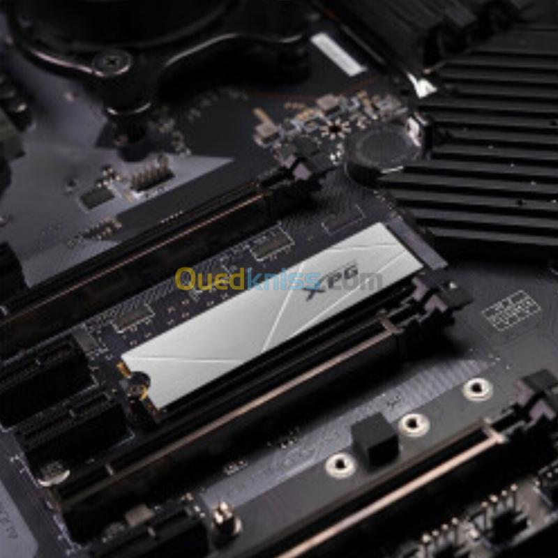 ADATA XPG GAMMIX S60 BLADE - 512GB - NVMe M.2 2280 - PCIe 4.0 x4 - 3D NAND - DRAM-less - HEATSINK 7