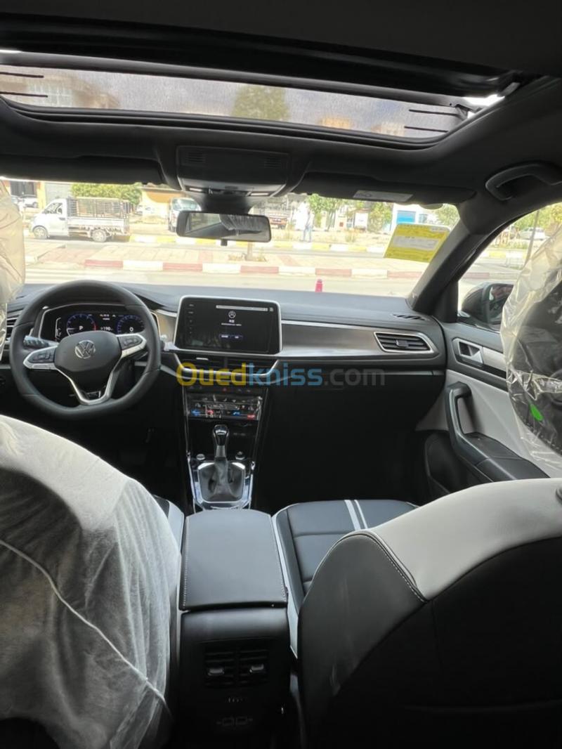 Volkswagen T-Roc 2026 R-Line  10
