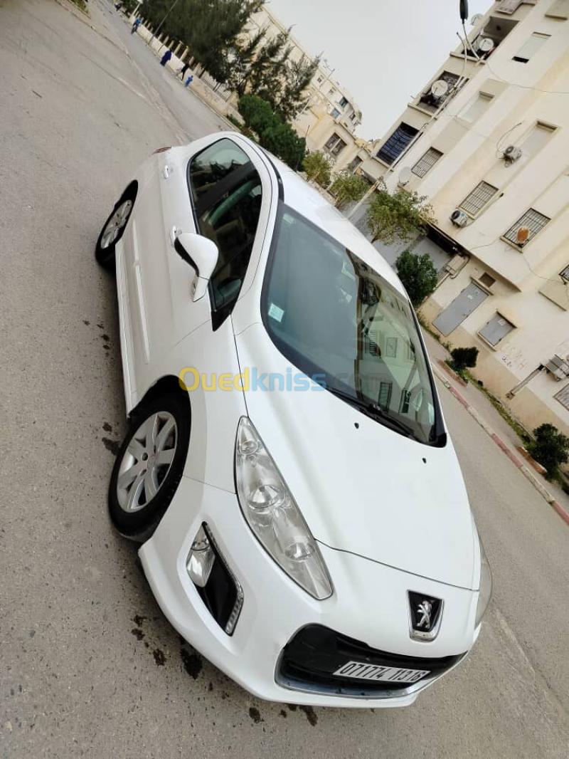 Peugeot 308 2013 308 11