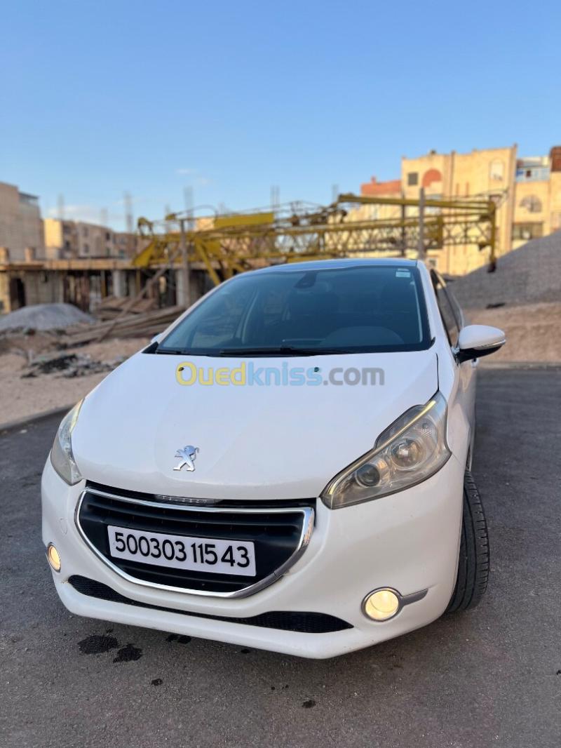 Peugeot 208 2015 Allure 5