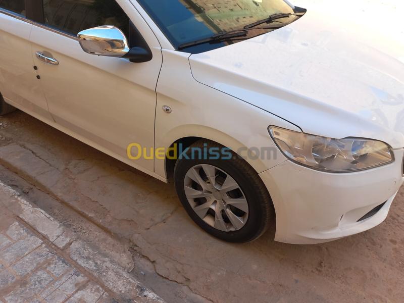 Peugeot 301 2014 Active 6