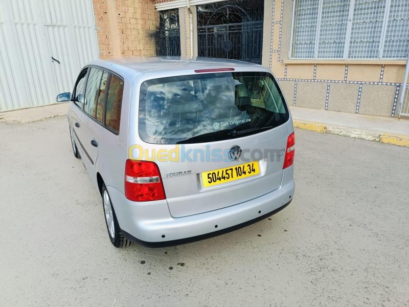 Volkswagen Touran 2004 Touran 14